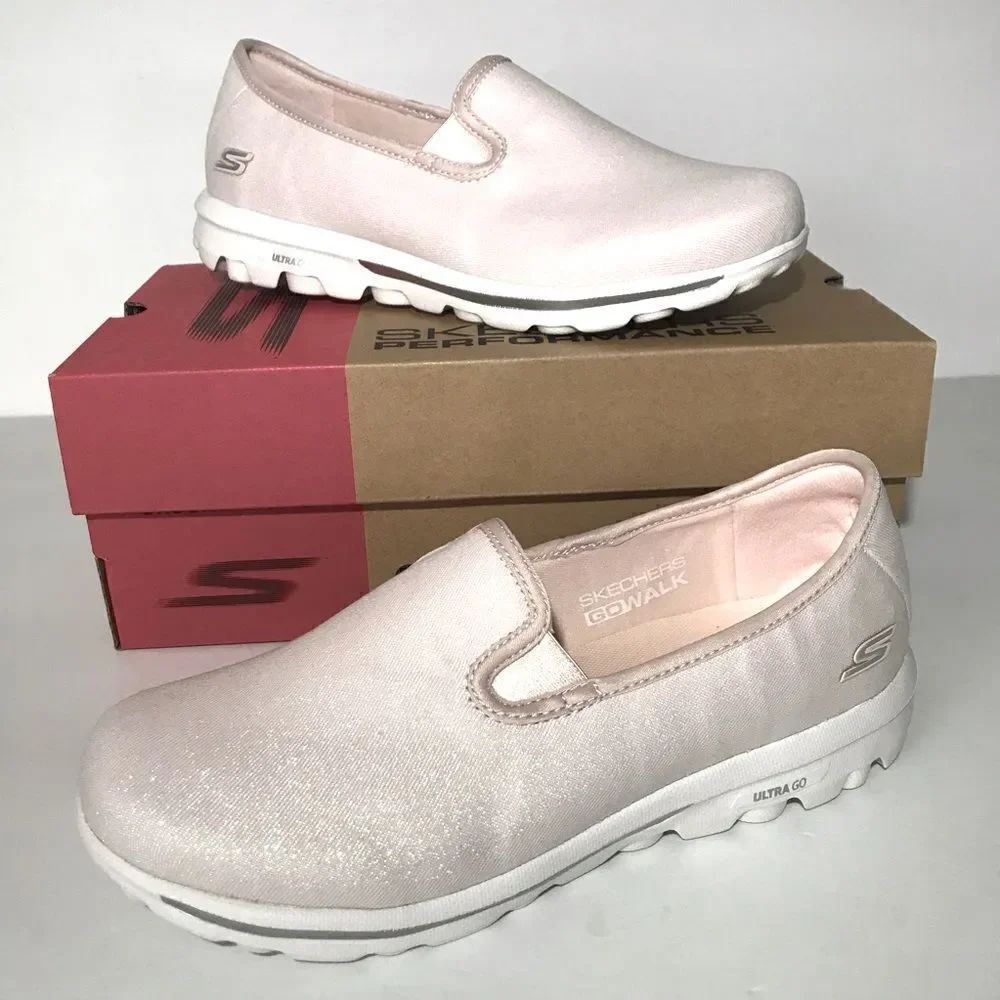 Skechers GOwalk Classic Basic Fun Washable Slip-Ons